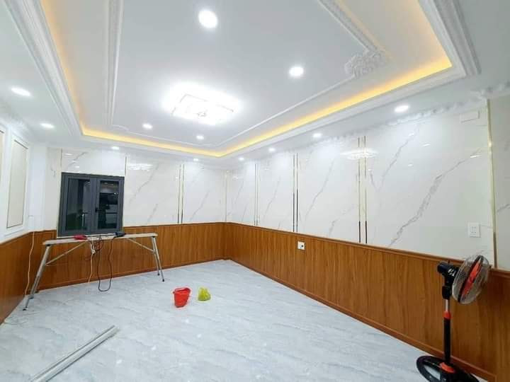 ốp trần nhà bằng nhựa Hải Phòng 