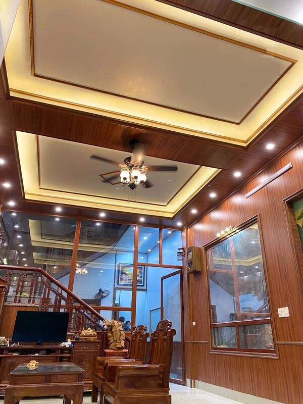 ốp trần nhà bằng nhựa Hải Phòng 